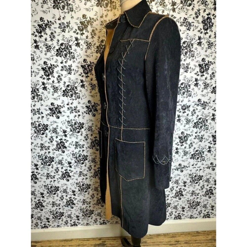 Pretty Black Embroidered Long Coat Jacket Women's Size 2 - Picture 3 of 9